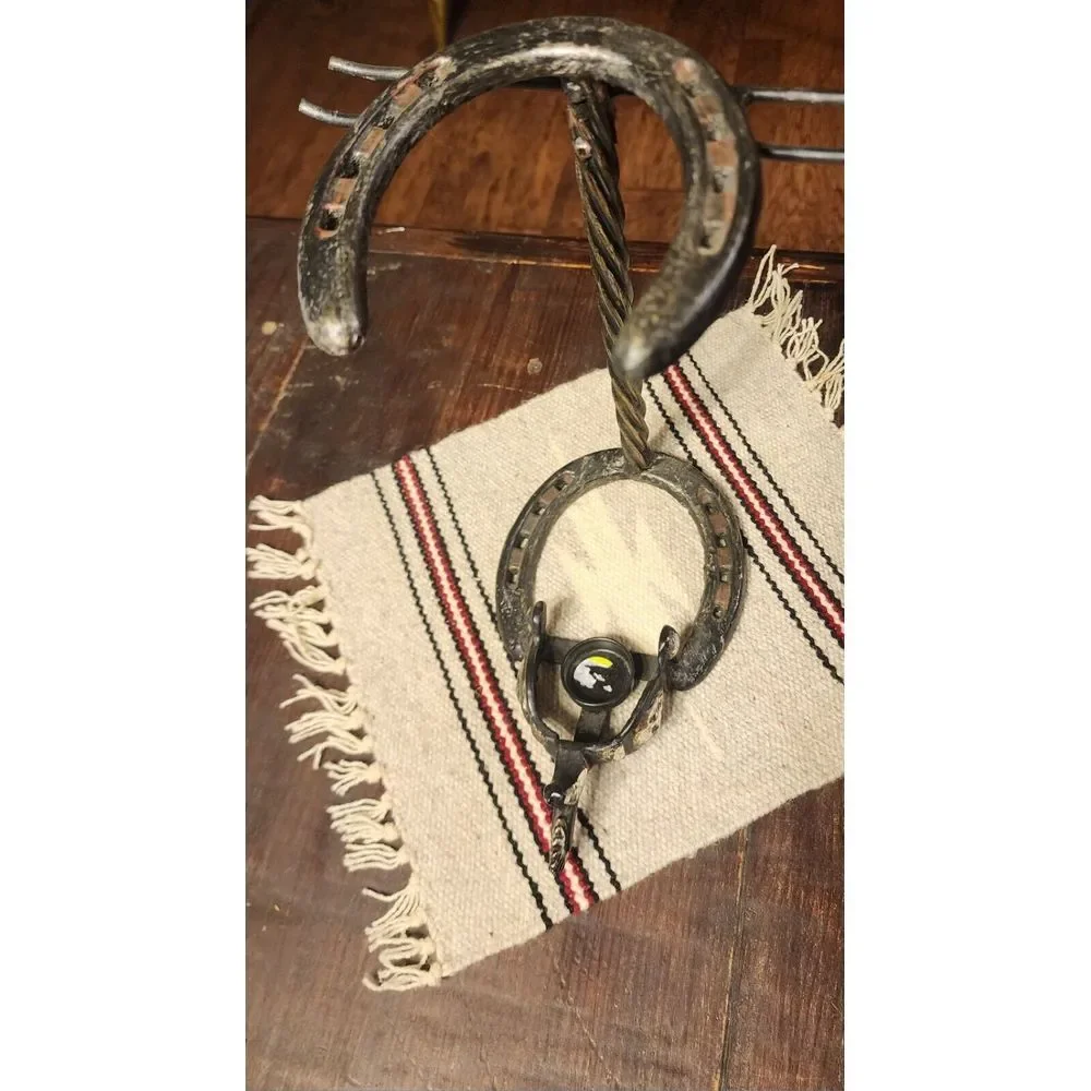 Horseshoes Wine Rack Holds 1‎ Bottle & 2 Glasses Western Spur & Horseshoe